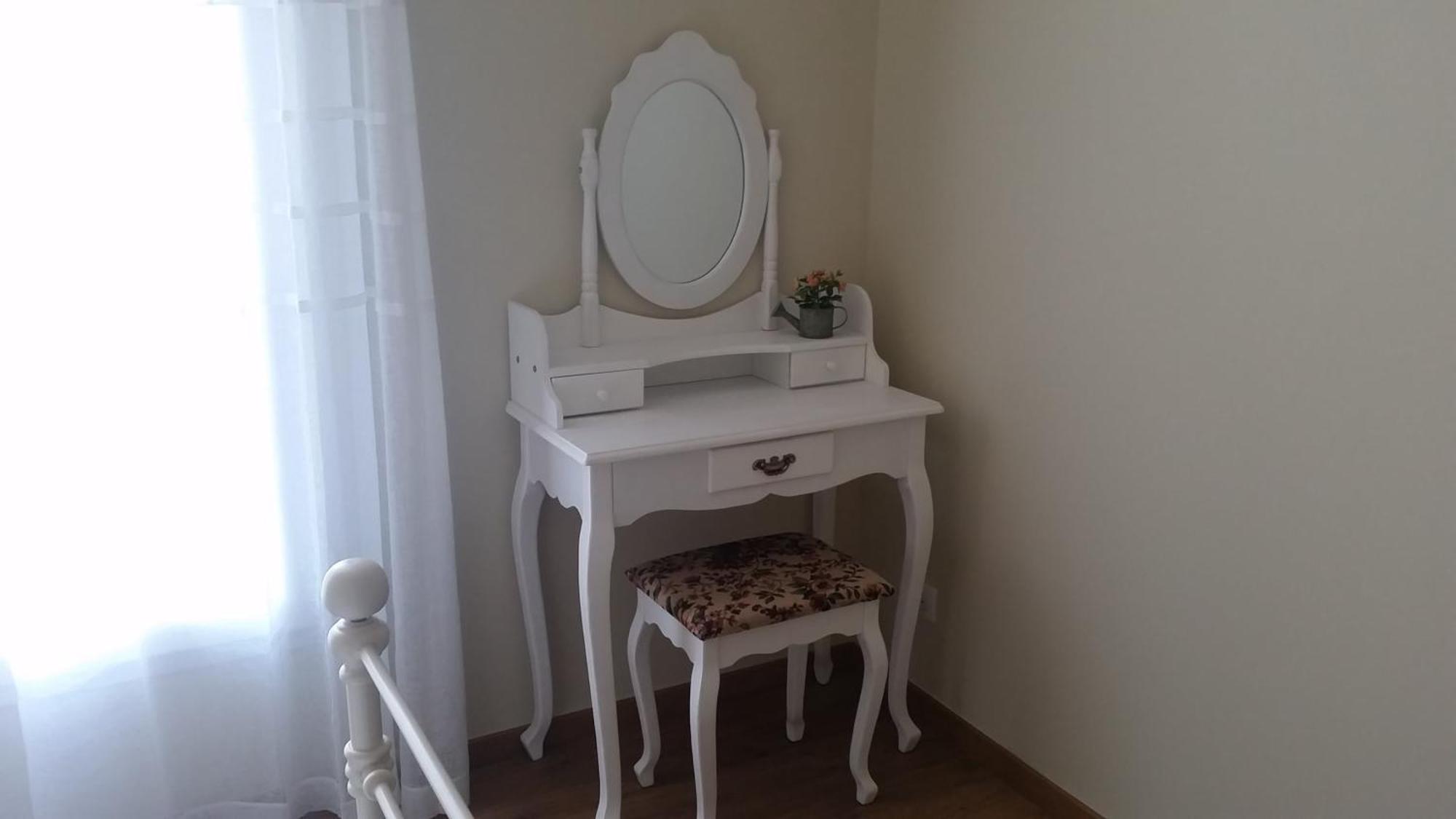 Queen Room with Garden View,814902908:JPEG